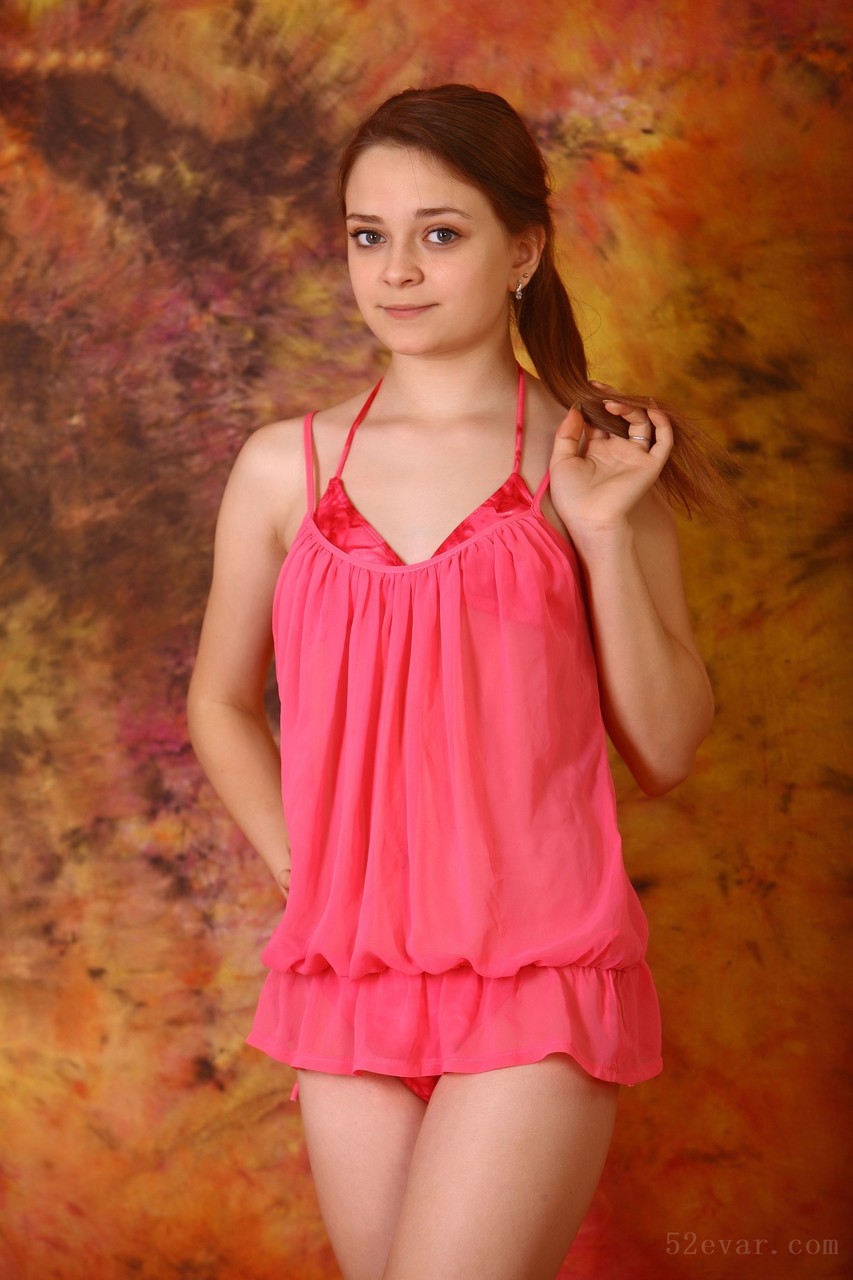 [207P] Lauren粉红吊带写真